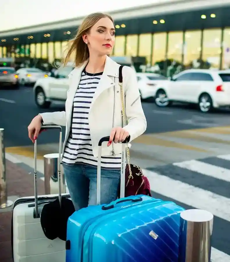 Taxis Luton Airport | Best Minicab Transfers & Cheap London Cabs Services Online,Stansted,airport,taxis,minicabs,minicab,cabs,cab,cars,cheapest,transfer,services,near me,local,taxi,companies,24/7,car,app